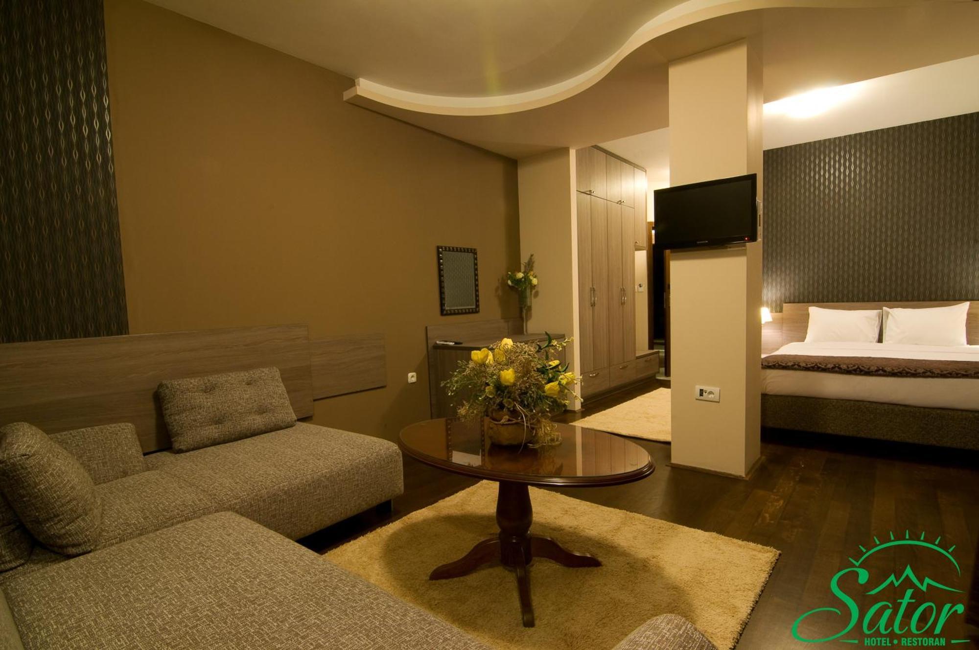 Hotel Sator Битола Экстерьер фото